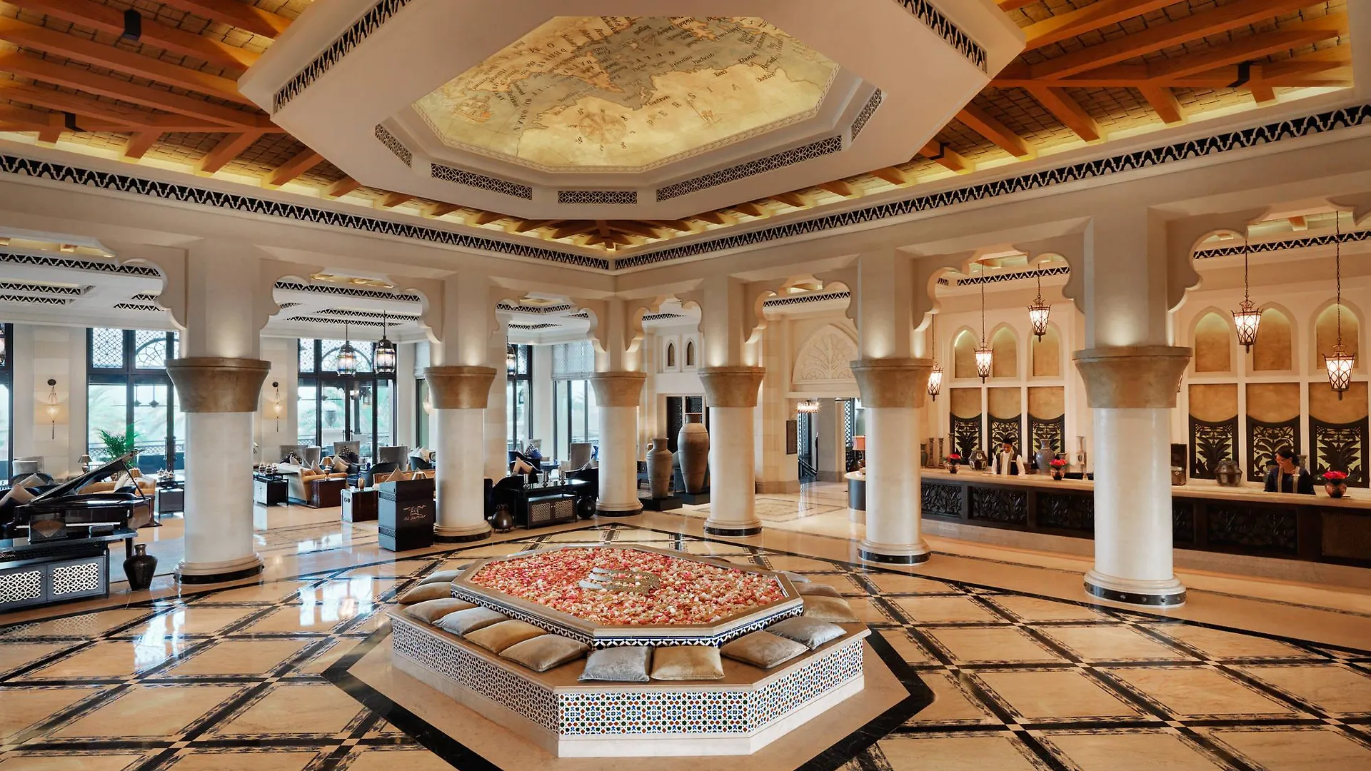 אתר נופש Jumeirah Mina Al Salam דובאי